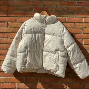 Old Navy Cream Puffer Jacket